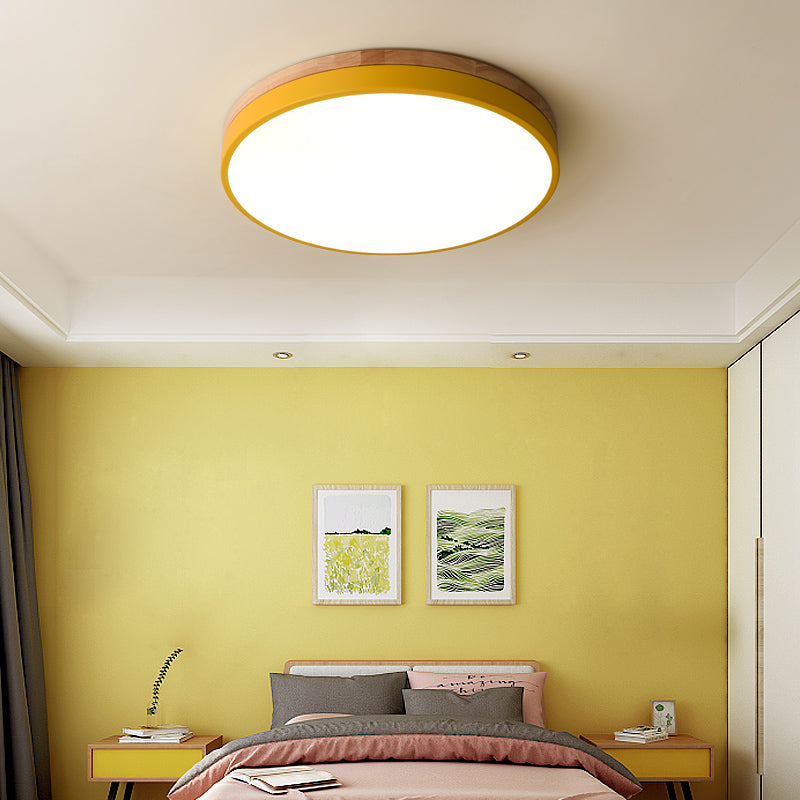 Natural Flush Mount LED Ceiling Light with Soft Ambient Glow