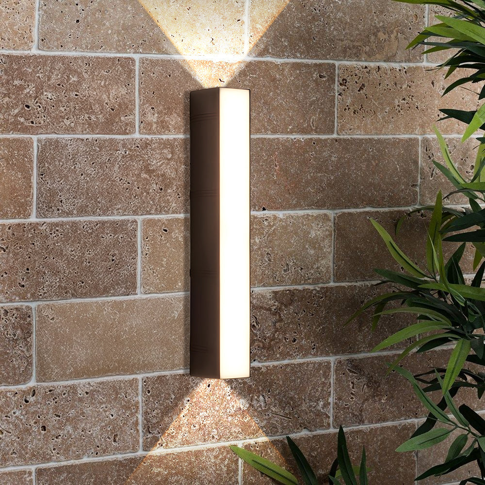 Long Tube LED Outdoor Wall Light – Modern Waterproof Exterior Lighting