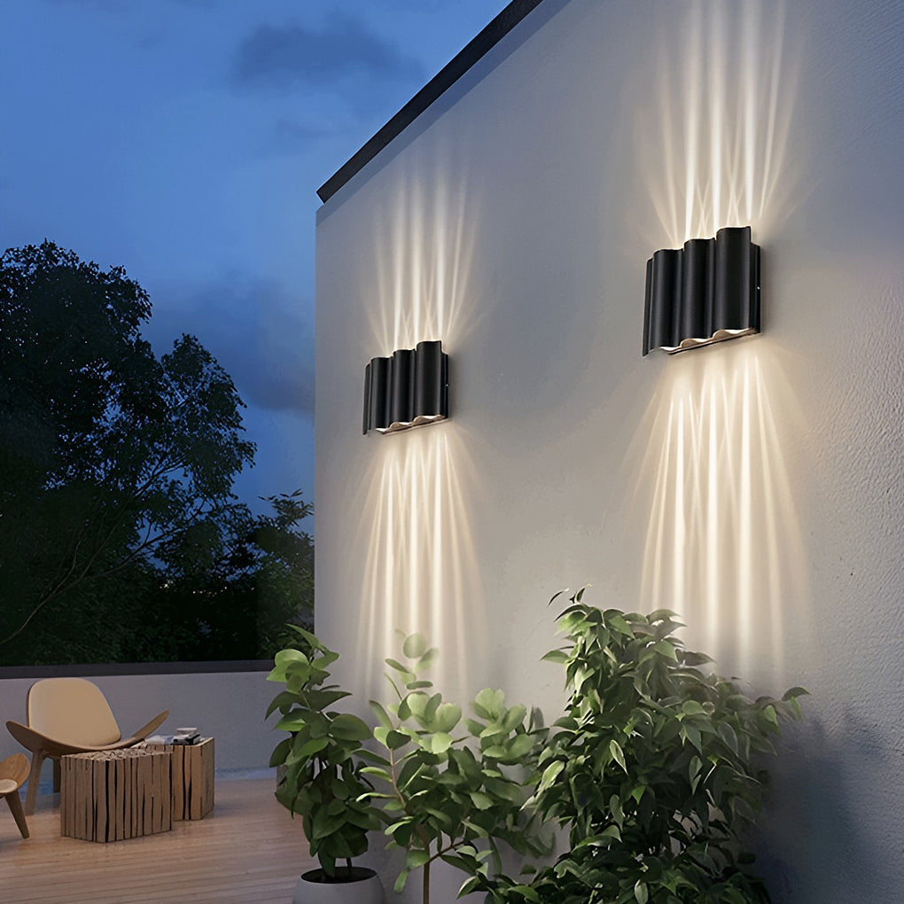 Modern Waterproof Arc LED Wall Light for Outdoor Up Down Lighting