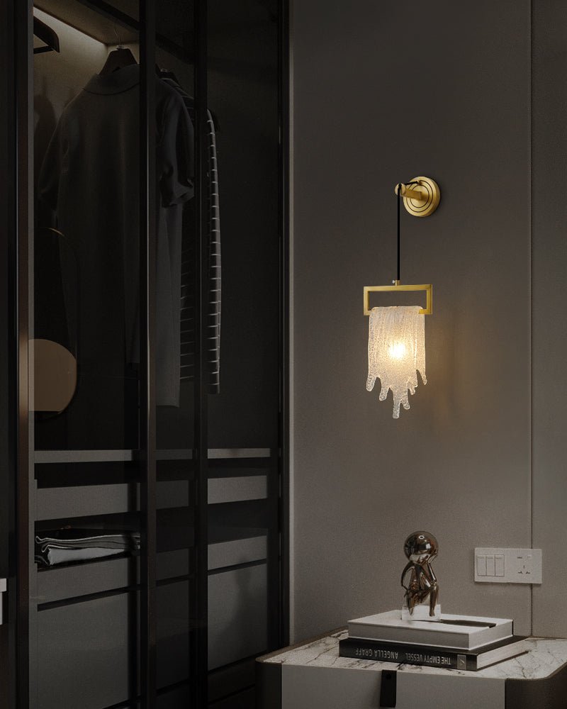 Luxury Brass Crystal Wall Light for Timeless Interior Ambiance