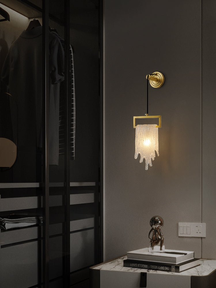 Luxury Brass Crystal Wall Light for Timeless Interior Ambiance