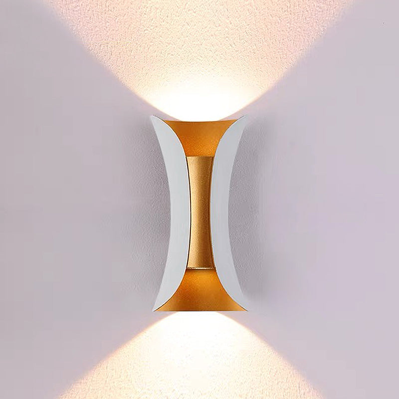 Outdoor Waterproof LED Wall Light in Modern Aluminum and Glass Design