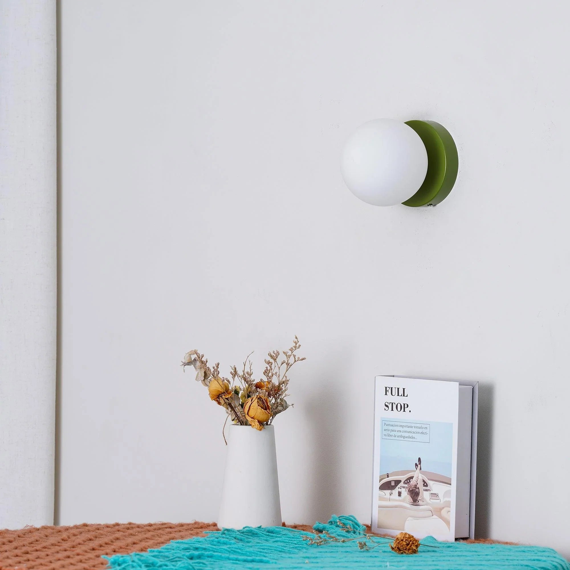Nordic LED Glass Wall Light – Modern Wall-Mounted Lamp