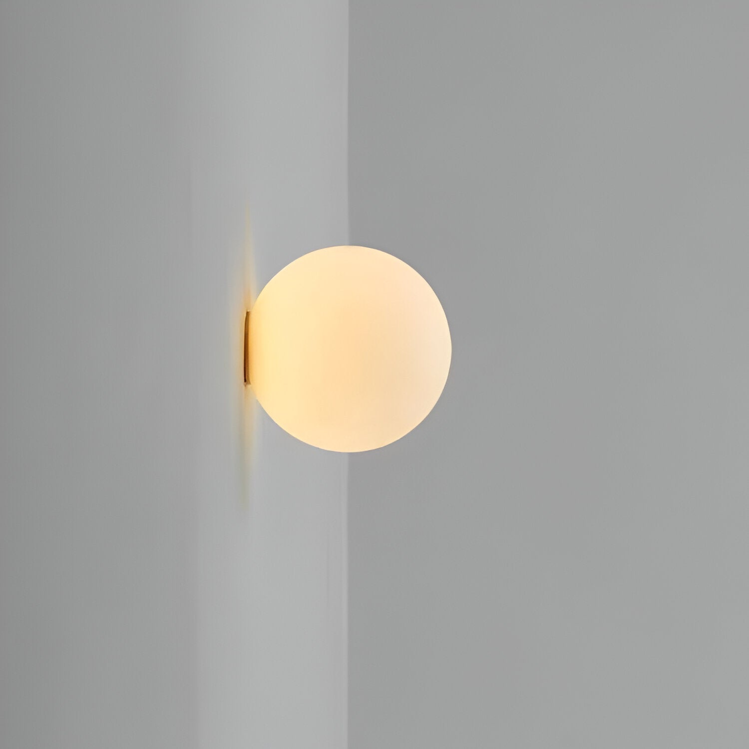 Minimalist Round Glass Wall Light Modern LED Fixture