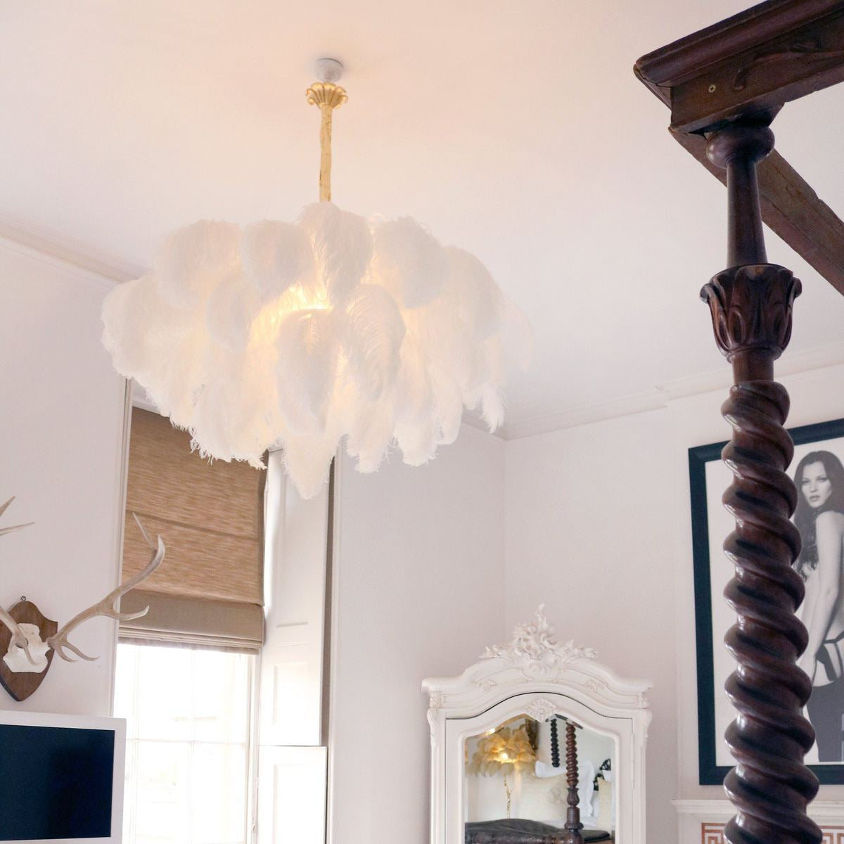 Luxury Ostrich Feather Brass Chandelier for Bedroom or Living Room