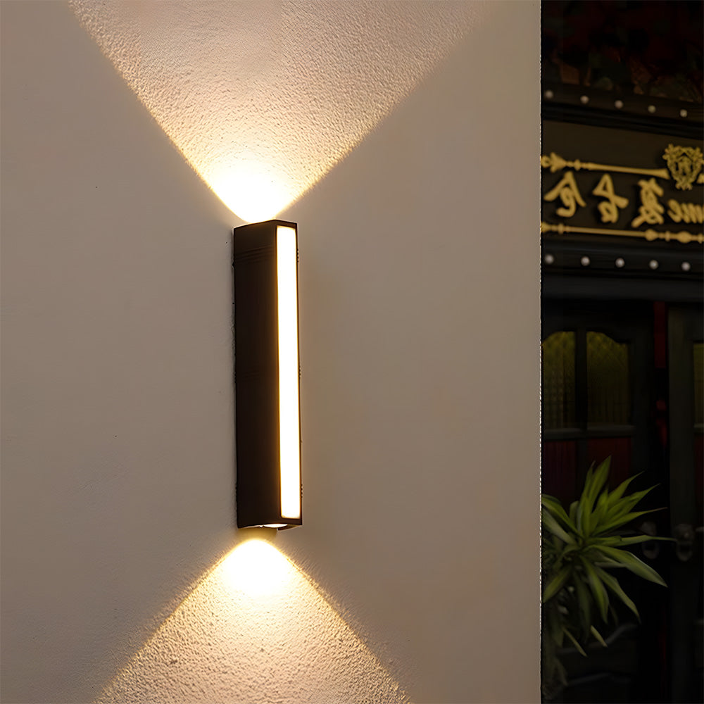 Long Tube LED Outdoor Wall Light – Modern Waterproof Exterior Lighting