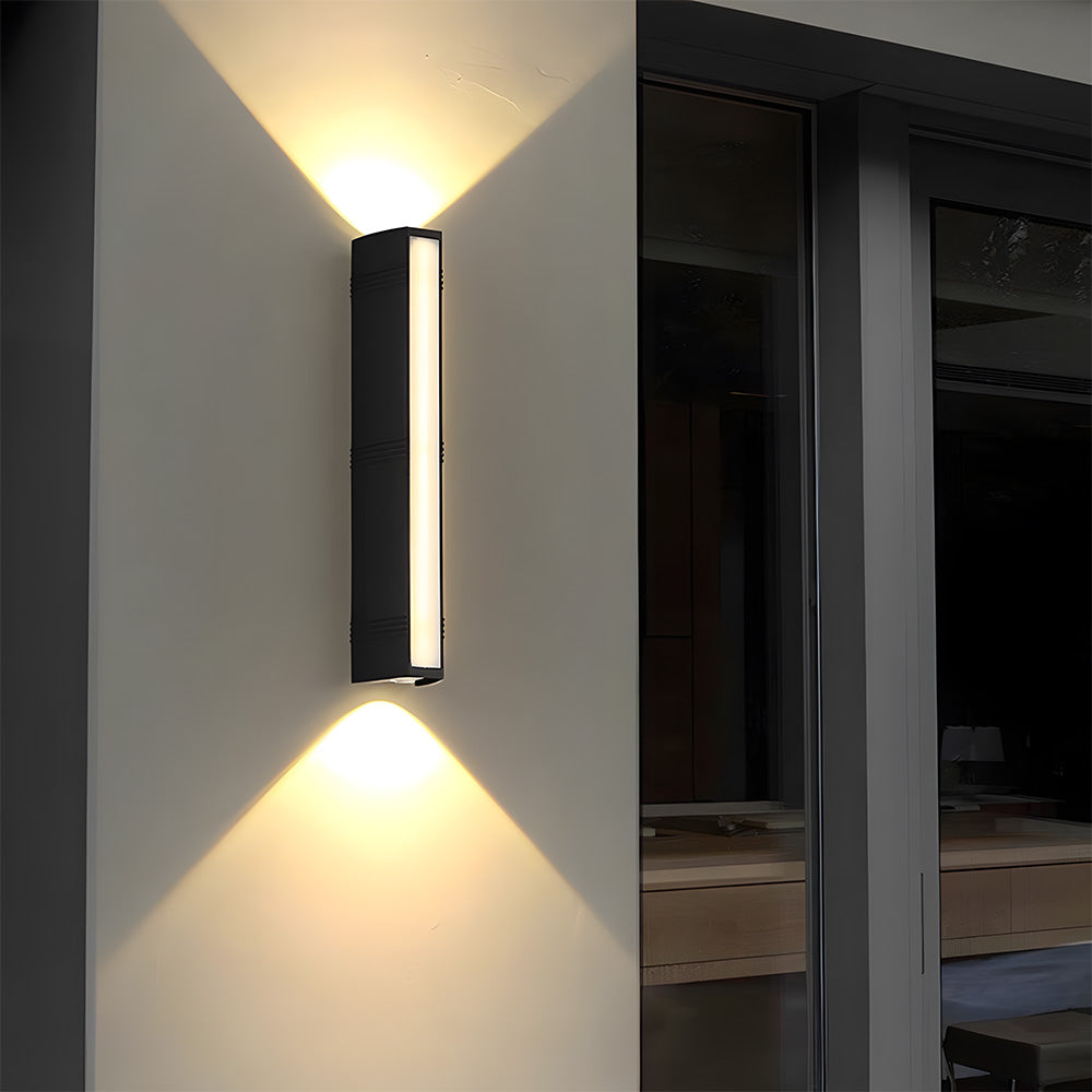 Long Tube LED Outdoor Wall Light – Modern Waterproof Exterior Lighting