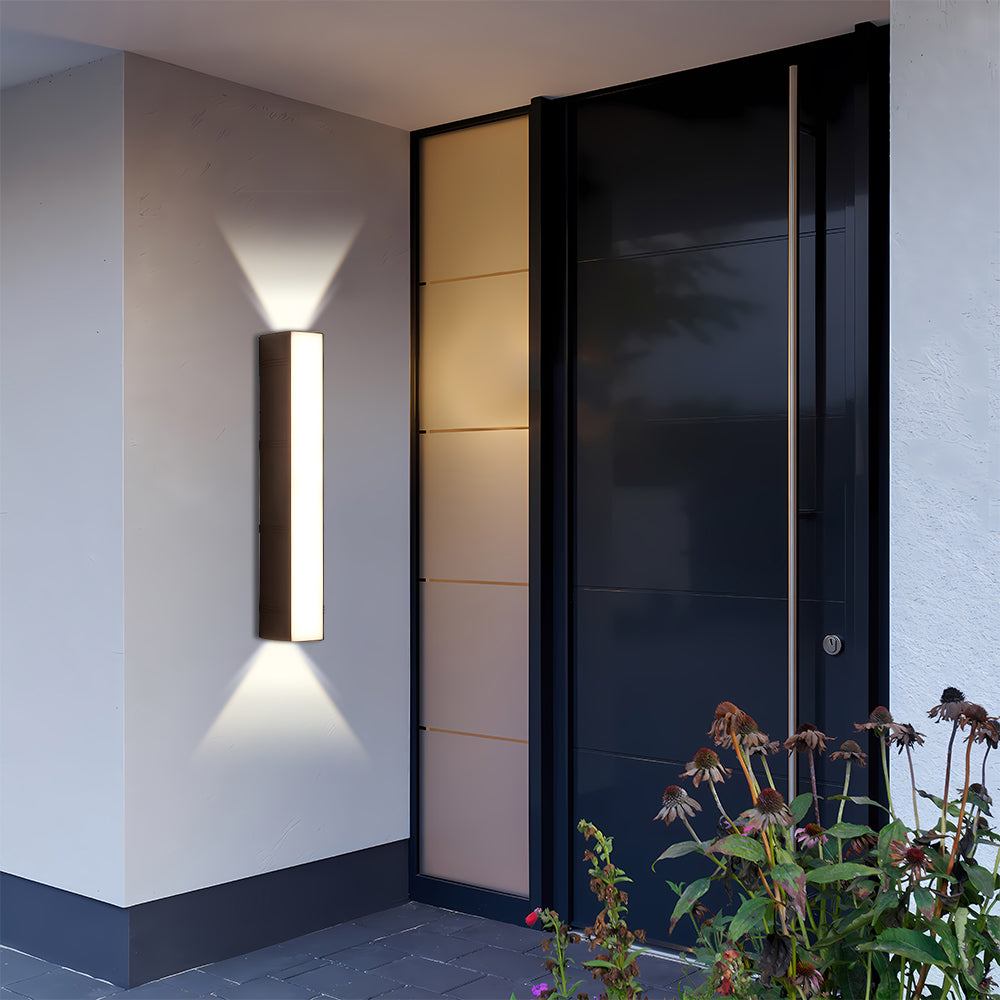 Long Tube LED Outdoor Wall Light – Modern Waterproof Exterior Lighting