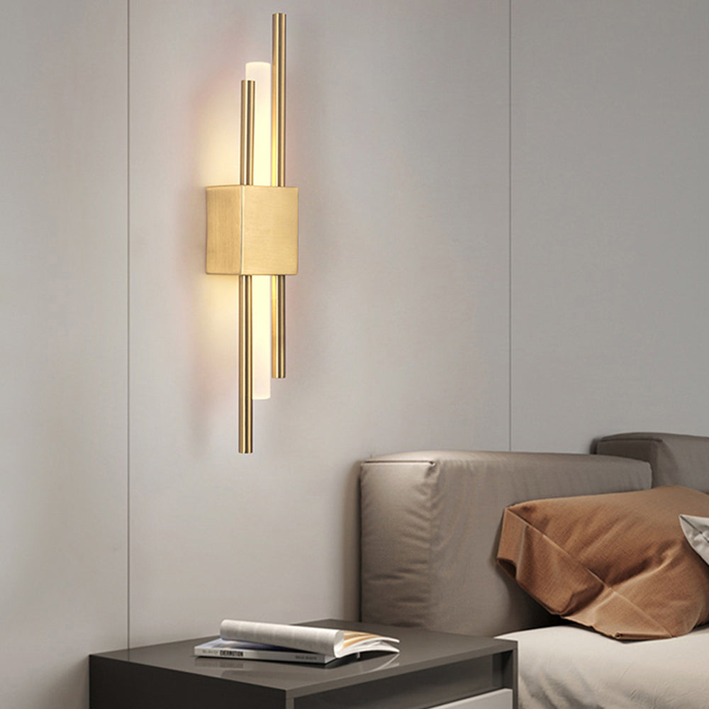 Black and Gold Modern Wall Sconce – Stylish LED Accent Lighting
