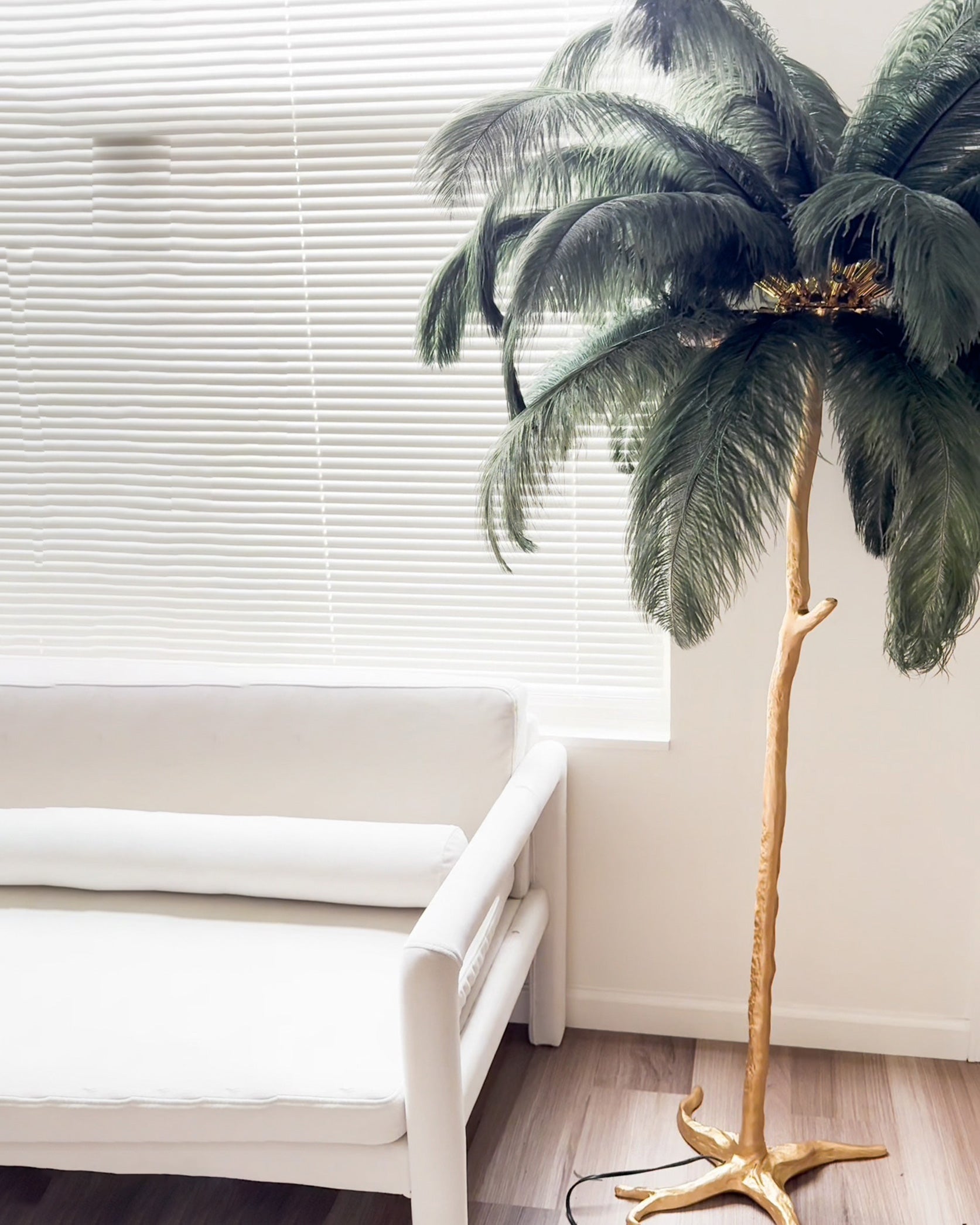 Feather Palm Tree Floor Lamp for Living Room or Bedroom