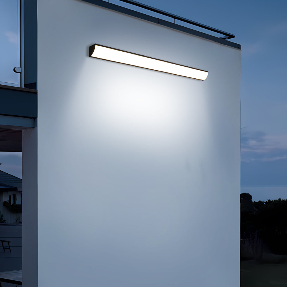 Outdoor Waterproof LED Wall Light – Minimalist Design