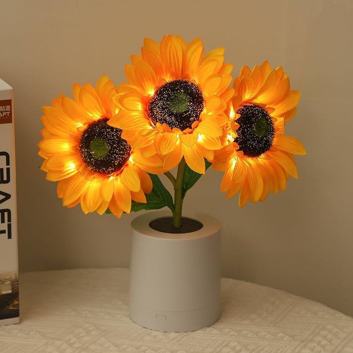 Shimmering Sunflower LED Lamp Nature-Inspired USB Table Light