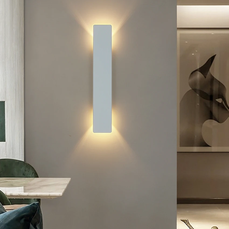 Outdoor LED Wall Light, Waterproof IP65 Garden and Patio Lamp
