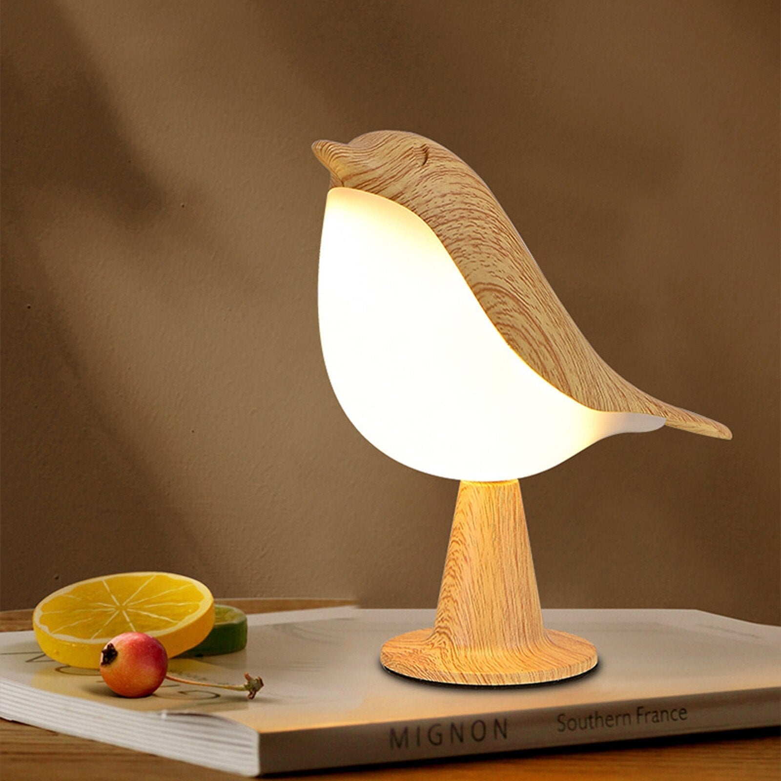 Elegant Bird Table Lamp Modern Decorative LED Light